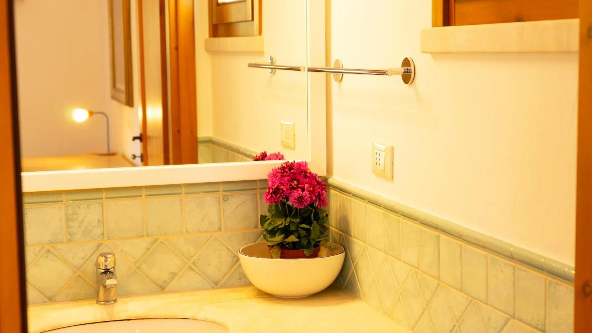 Villa Nais - Premium Villa Chia İtalya