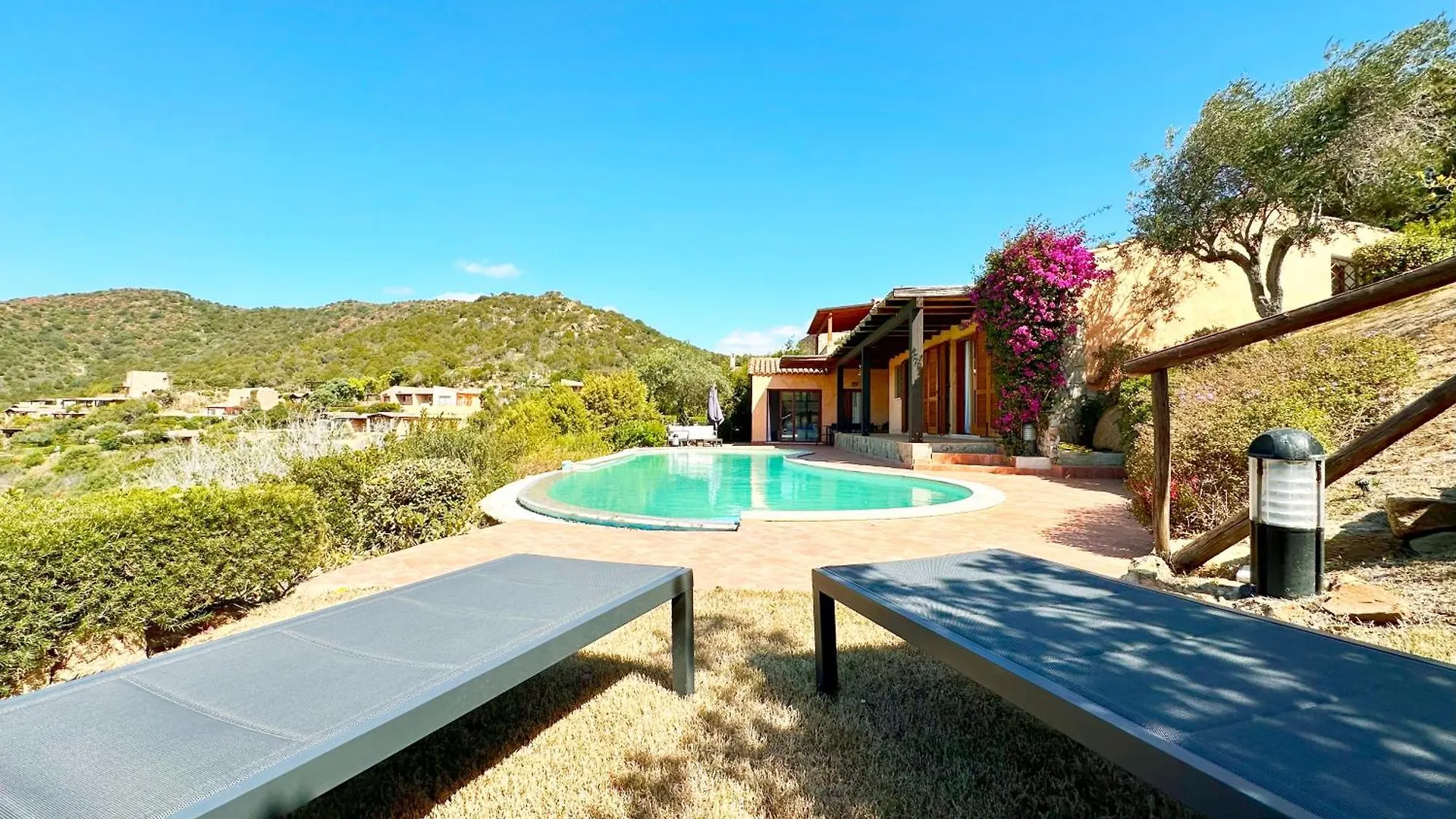 Villa Nais - Premium Villa Киа
